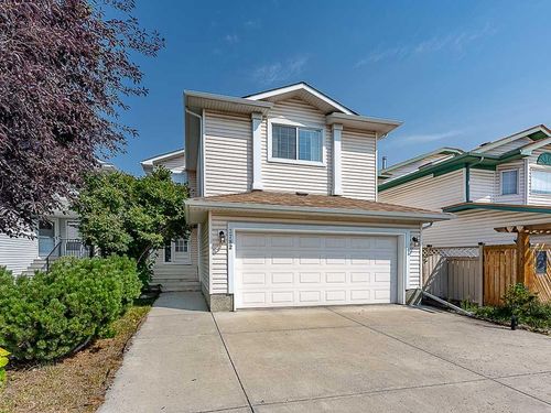 3782 Douglas Ridge Link Se, Calgary, AB, T2Z3H7 | Card Image