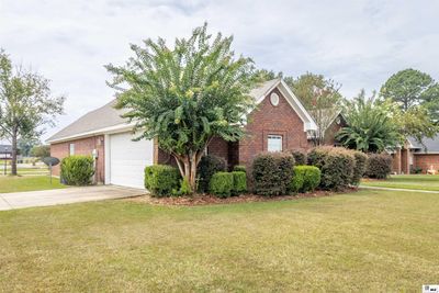 101 Curry Creek Court, House other with 3 bedrooms, 2 bathrooms and null parking in Calhoun LA | Image 3