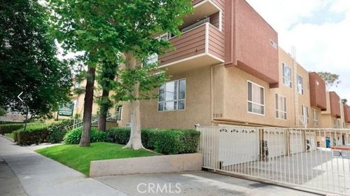 19- Hazeltine Avenue, Van Nuys, CA, 91405 | Card Image