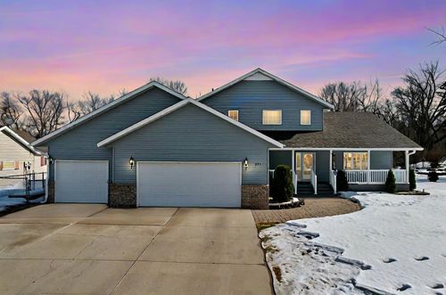 524 Valley Drive, Fergus Falls, MN, 56537 | Card Image