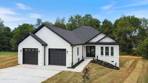 125 Ogana Way, Loudon, TN, 37774-2714 | Card Image