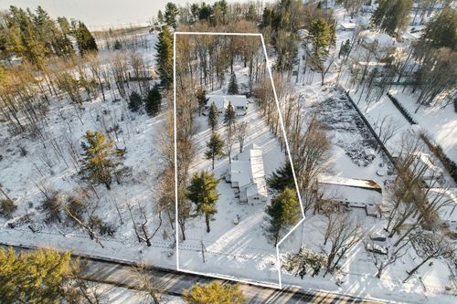 380 Fraser Rd, Kiamesha Lake, NY, 12751-5122 | Card Image