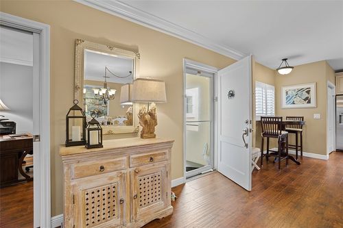 apt-301-5075 Harmony Cir, Vero Beach, FL, 32967-7374 | Card Image