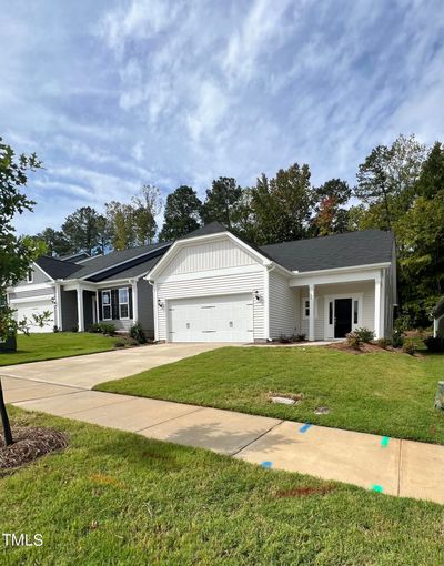 Homesite 8 exterior side view | Image 1