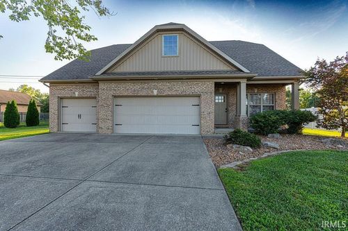 3749 Arbor Pointe Dr, Newburgh, IN, 47630-7808 | Card Image