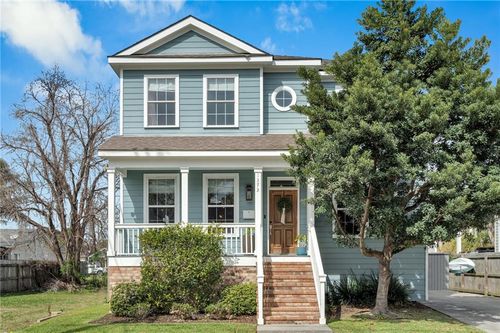 1373 Madrid St, New Orleans, LA, 70122-2125 | Card Image