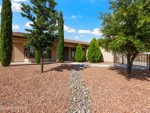 17613 W Westward Dr, Yarnell, AZ, 85362-1451 | Card Image