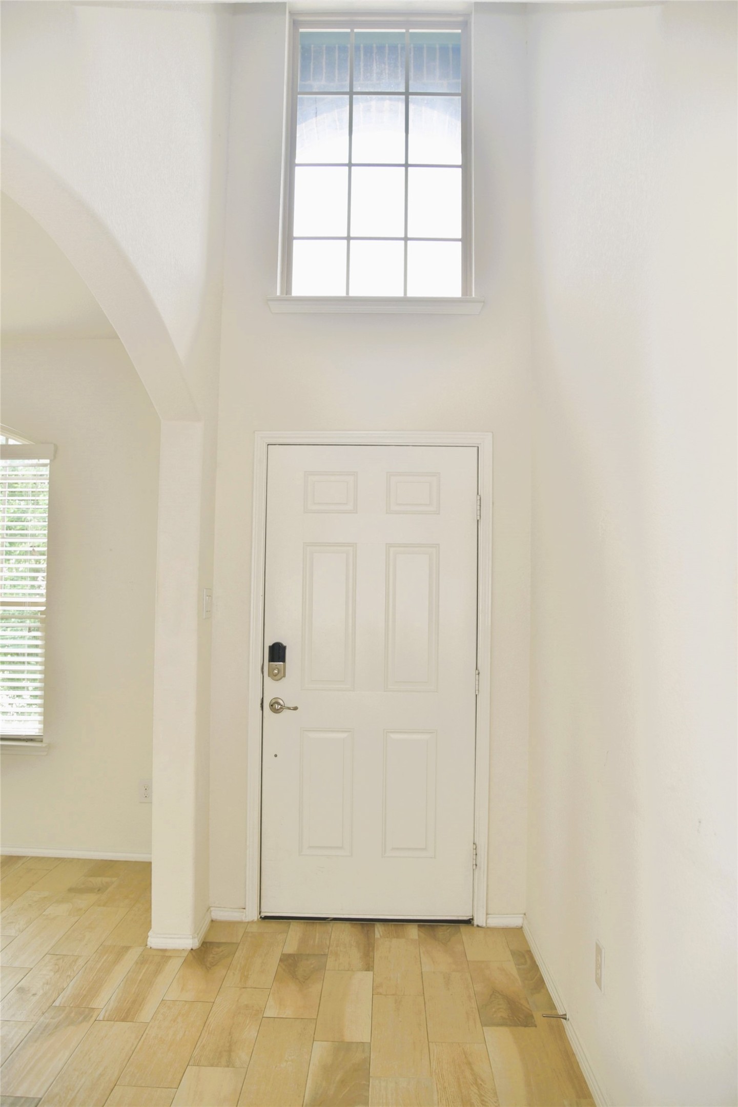 Residential Lease in Cross Roads 2