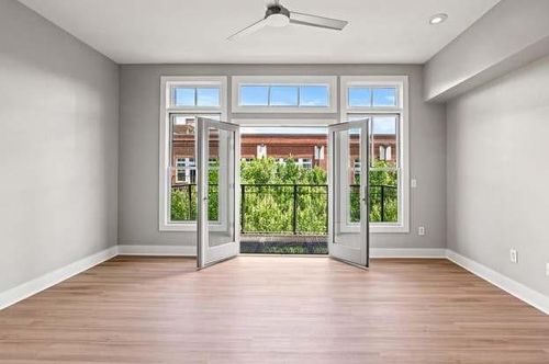 925 Garrett St Se, Atlanta, GA, 30316-6826 | Card Image