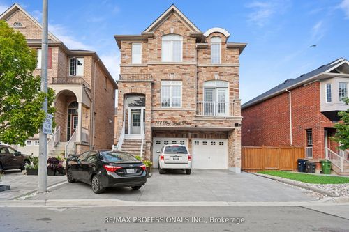 bsmt-161 Bob Yuill Dr, Toronto, ON, M9M0B1 | Card Image