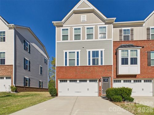 2617 Grantham Place Drive, Fort Mill, SC, 29715 | Card Image