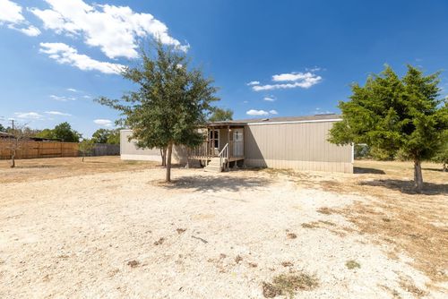 106 Sunflower Fld, Elgin, TX, 78621-2160 | Card Image
