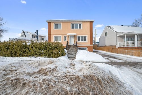 2-131 Dagmar Ave, Vanier, ON, K1L5T3 | Card Image