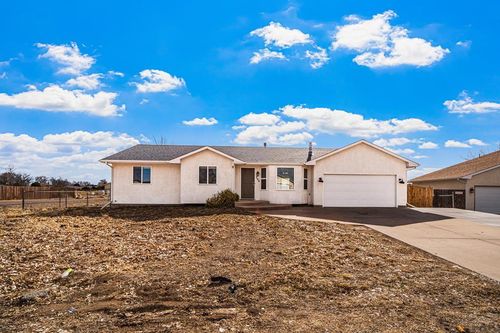 704 S Aguilar Dr, Pueblo West, CO, 81007-1791 | Card Image