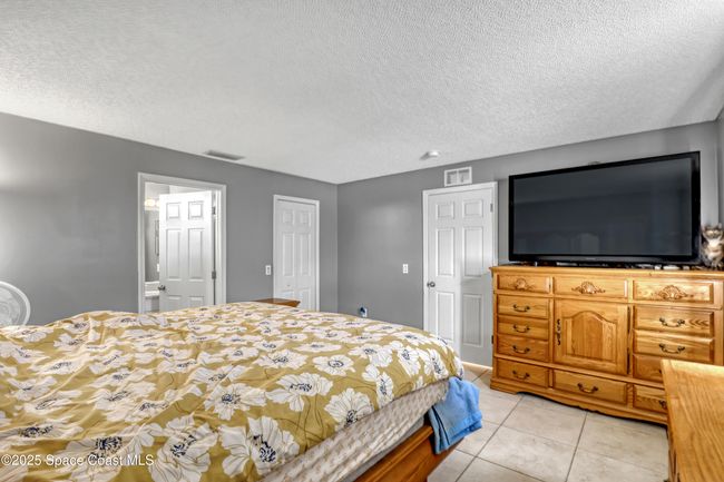 938 Jettie St Ne, House other with 3 bedrooms, 2 bathrooms and null parking in Palm Bay FL | Image 19
