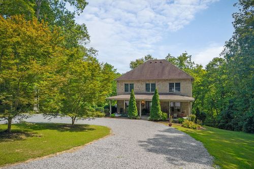 348 Witherspoon Dr, Smithville, TN, 37166-5524 | Card Image