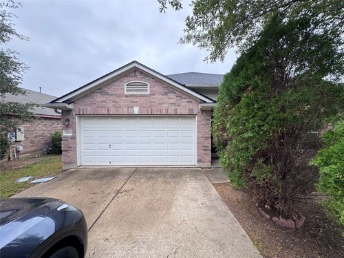 11909 Timber Heights Dr, Austin, TX, 78754-5949 | Card Image
