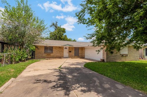 7422 Oriole St, Texas City, TX, 77591-3511 | Card Image