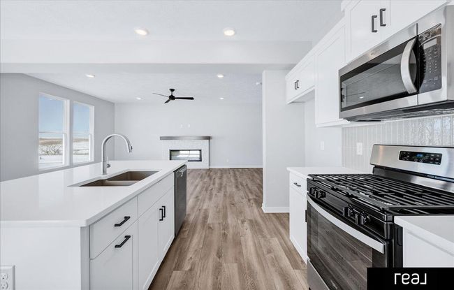 5512 N 190 Th Ave, House other with 4 bedrooms, 3 bathrooms and 3 parking in Elkhorn NE | Image 7