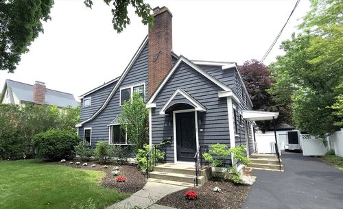 9 Venner Rd, Arlington, MA, 02476-8027 | Card Image