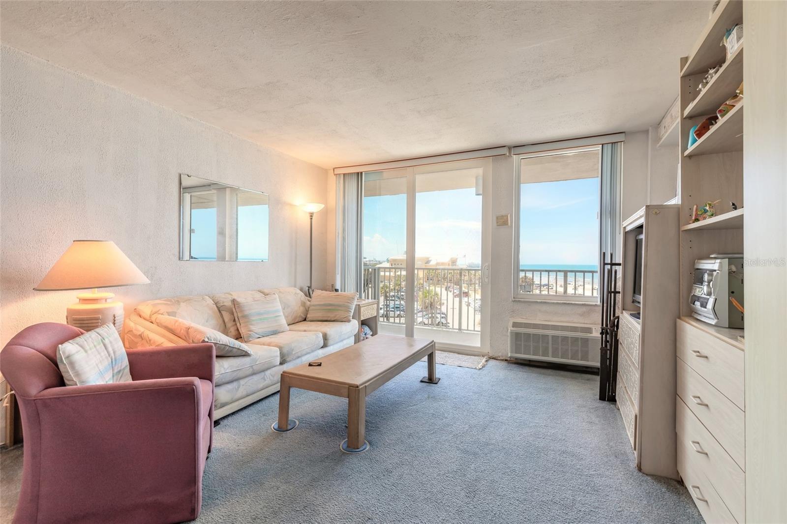 Residential in DAYTONA BEACH 4
