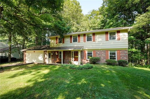 20 Chesham Way, Fairport, NY, 14450-3808 | Card Image