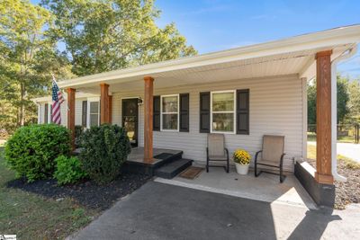 1484 Sc 418 Highway, House other with 3 bedrooms, 2 bathrooms and null parking in Fountain Inn SC | Image 2