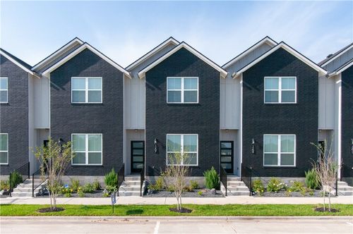 1207 Dorothy Ln, College Station, TX, 77845-4511 | Card Image