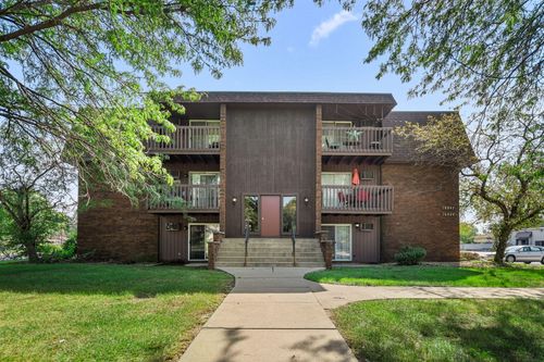 2-c-10049 Kennedy Ave, Highland, IN, 46322-3451 | Card Image