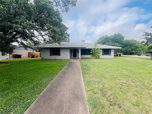 1000 Hereford St, College Station, TX, 77840-6141 | Card Image