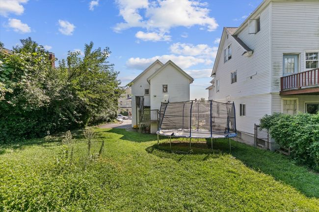 69 West St, Home with 5 bedrooms, 3 bathrooms and 2 parking in New London CT | Image 39