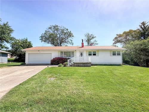 8 Drue Dr, Paris, IL, 61944-2403 | Card Image