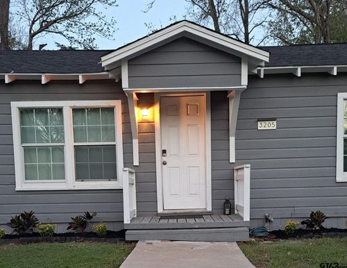 3205 Carter Blvd E, Tyler, TX, 75702-1116 | Card Image