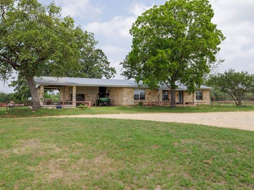 3692 S Fm 908, Rockdale, TX, 76567-4384 | Card Image