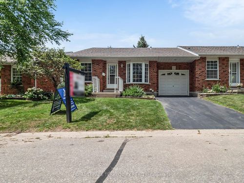 64C Harris Ave, Brantford, ON, N3R2E9 | Card Image