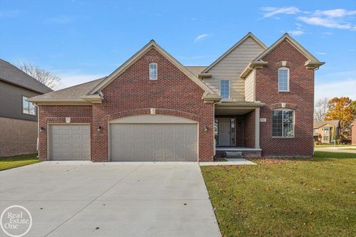 50567 Summit View Dr, Macomb, MI, 48042-1744 | Card Image