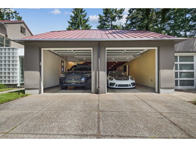 693 Terrace Dr, House other with 4 bedrooms, 4 bathrooms and 5 parking in Lake Oswego OR | Image 45