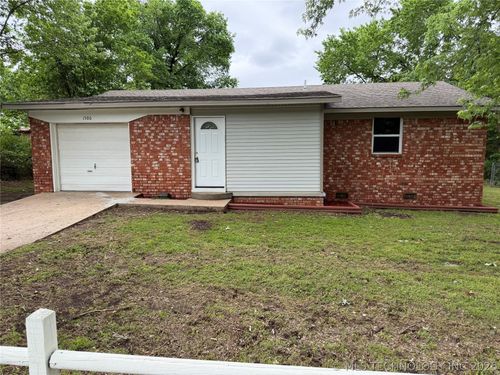 1506 Clayton Drive, Tahlequah, OK, 74464 | Card Image