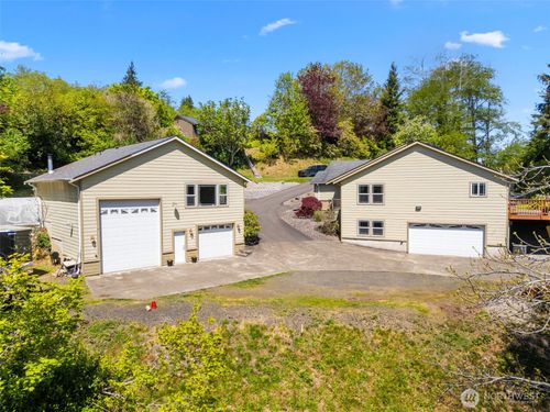 1405 Bellevue Ave, Aberdeen, WA, 98520-1800 | Card Image