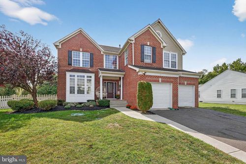 1 Lenape Ln, BURLINGTON, NJ, 08016-5119 | Card Image