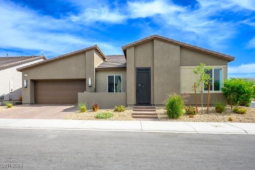 6630 Windy Palm Street, North Las Vegas, NV, 89086 | Card Image