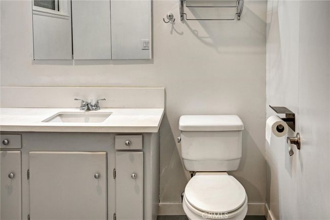 565 Cedar Crest Ave, House other with 4 bedrooms, 2 bathrooms and 2 parking in Claremont CA | Image 16