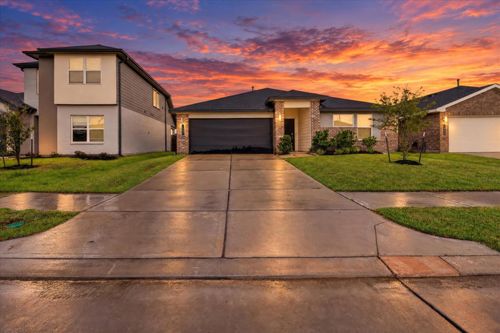 7907 Sleek Flock Ln, Rosharon, TX, 77583-5417 | Card Image