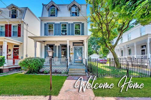 422 Locust Ave, Burlington City, NJ, 08016-4510 | Card Image