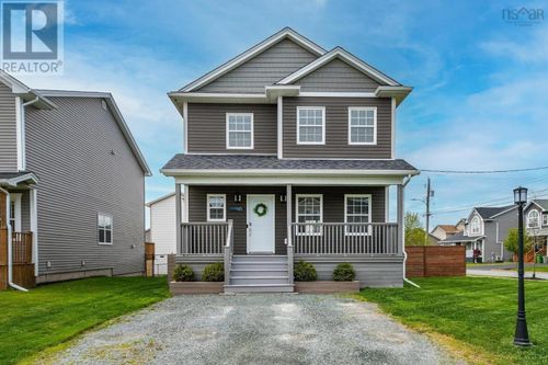 115 St Clair Avenue, Dartmouth, NS, B2X0B1 | Card Image