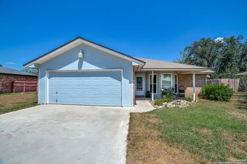 309 Tamarac Rd, Jourdanton, TX, 78026-4536 | Card Image