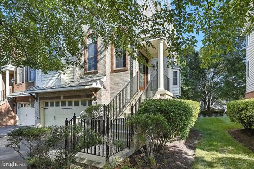 4235 Chariot Way, UPPER MARLBORO, MD, 20772-7993 | Card Image