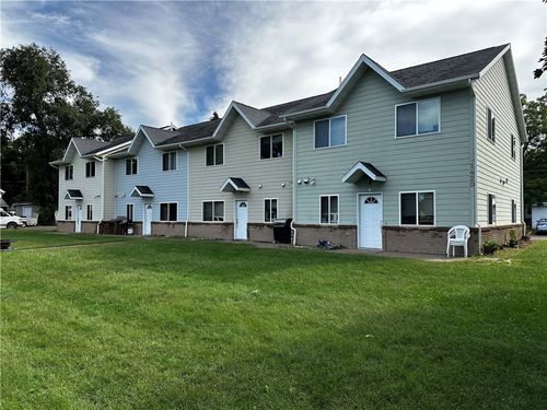 apt-a-1420 2nd St W, Menomonie, WI, 54751-3366 | Card Image