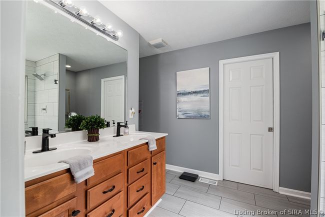4652 Brush College Rd, Home with 4 bedrooms, 3 bathrooms and null parking in Floyds Knobs IN | Image 14