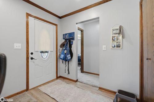 800 Terrace Dr, Burlington, IA, 52601-1551 | Card Image